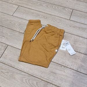 S NWT Vuori Performance Jogger